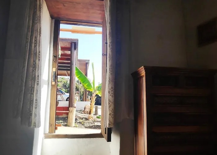 Lucia - El Pequeno Eden Apartament *